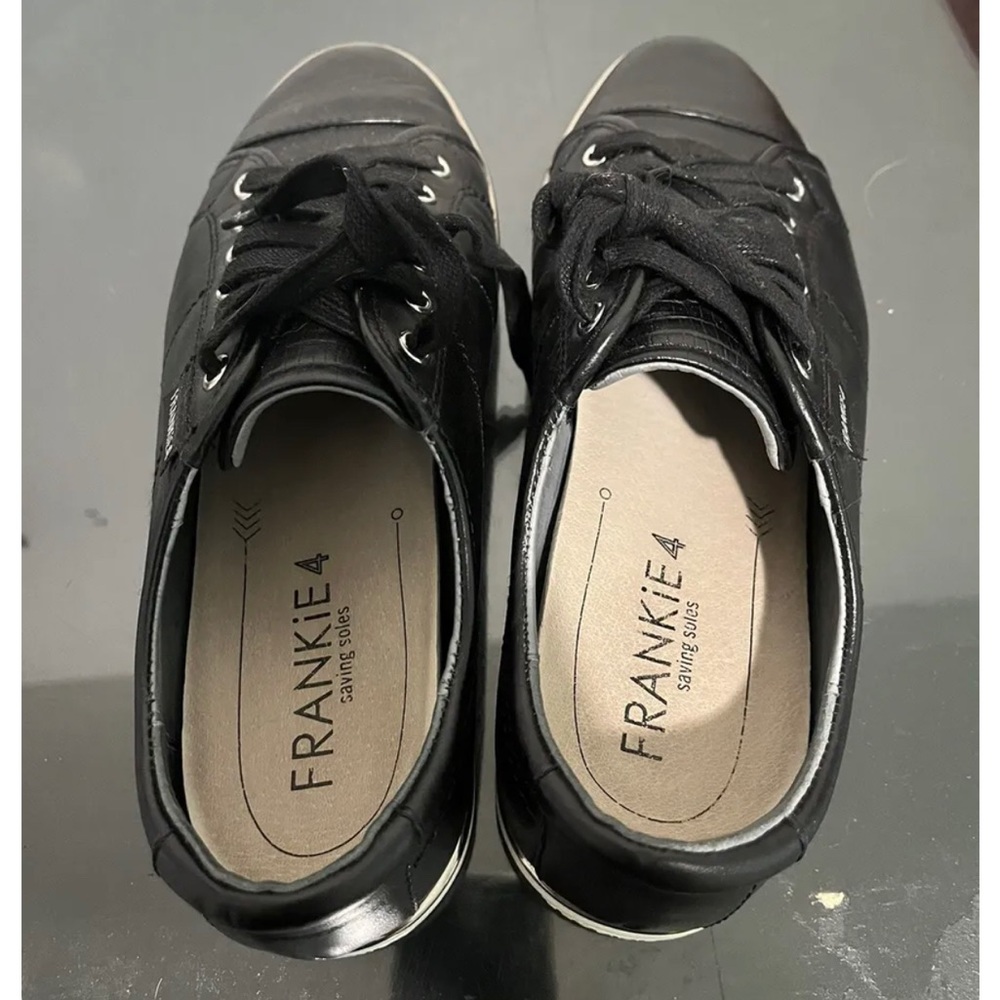 Frankie 4 black leather shoes - size 8
